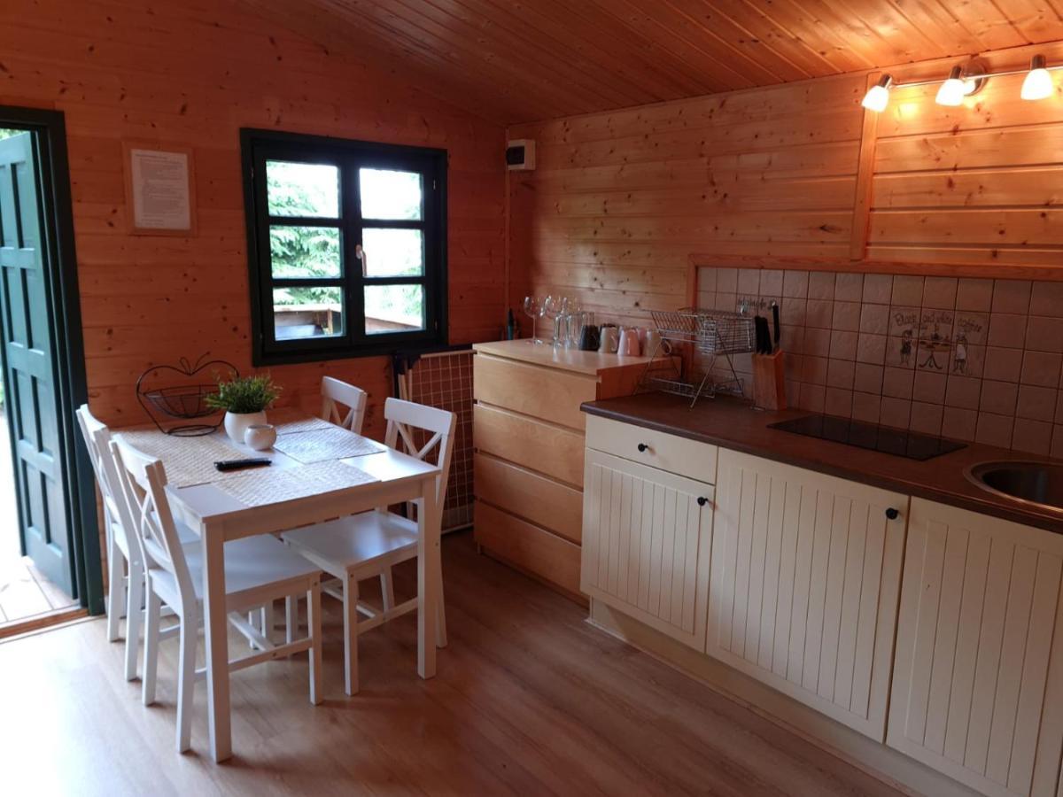 Bajeczny Dworek Karwia Exterior photo